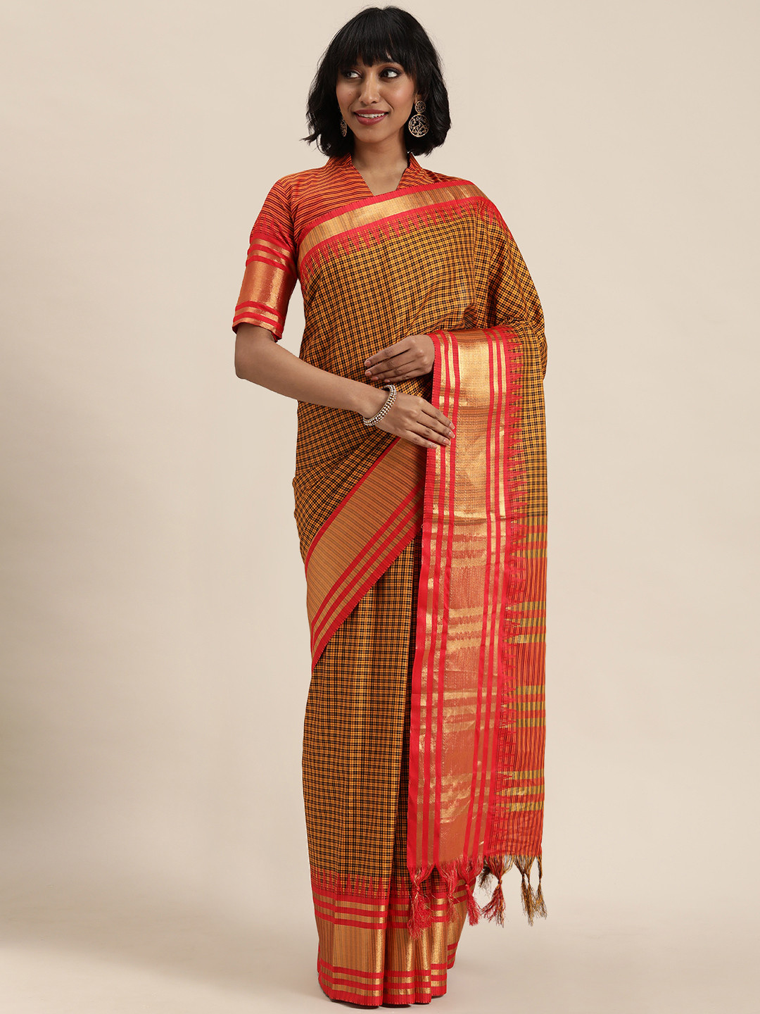 

LADUSAA Mustard Yellow & Black Woven Design Ikat Saree