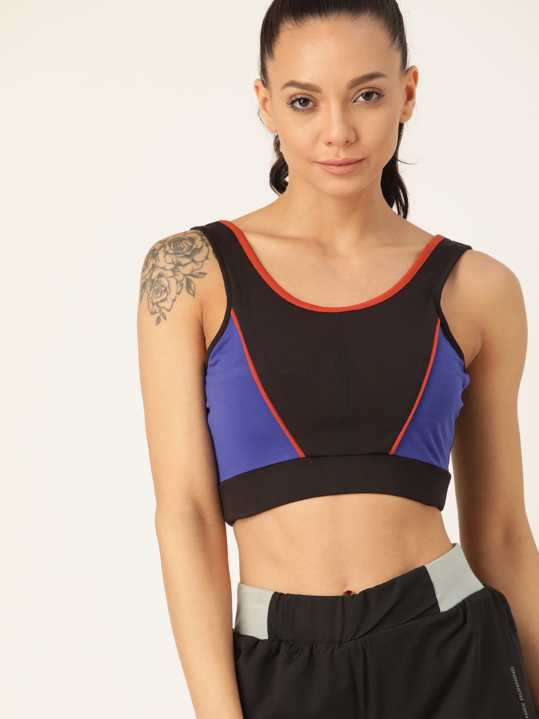 

DressBerry Black & Blue Colourblocked Full Coverage Lightly Padded Workout Bra