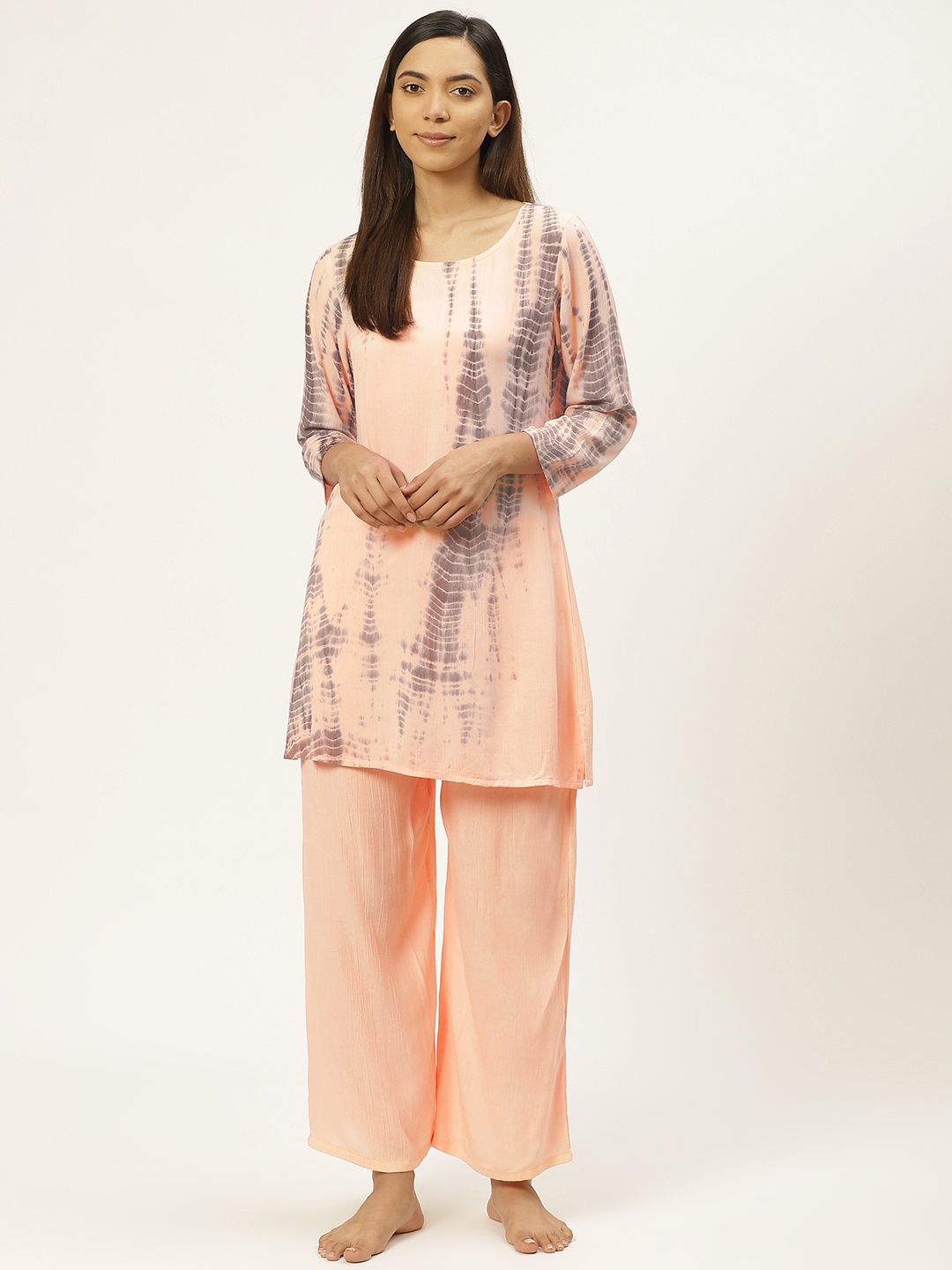 

Prakrti Women Peach-Coloured & Black Tie & Dye Pure Cotton Sustainable Night suit