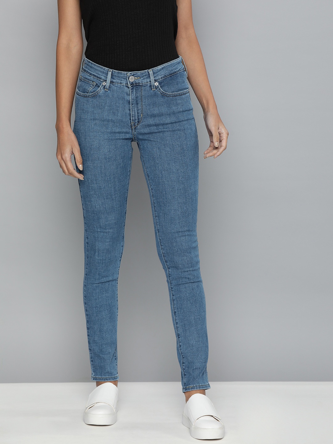

Levis Women Blue Skinny Fit Mid-Rise Clean Look Stretchable Jeans