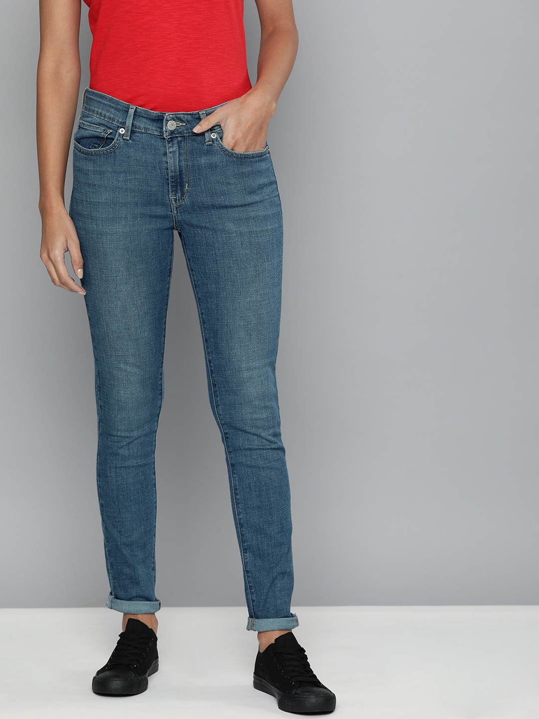 

Levis Women Blue Skinny Fit Mid-Rise Clean Look Stretchable Jeans