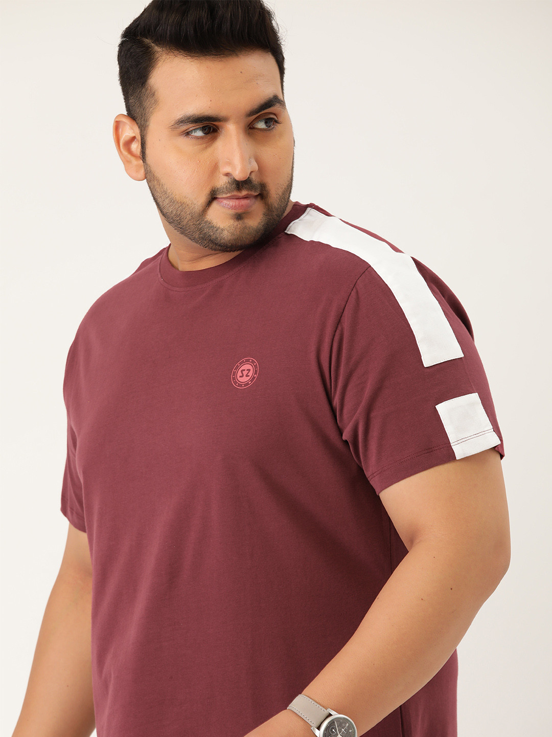 

Sztori Men Plus Size Maroon Pure Cotton Solid Pure Cotton T-shirt