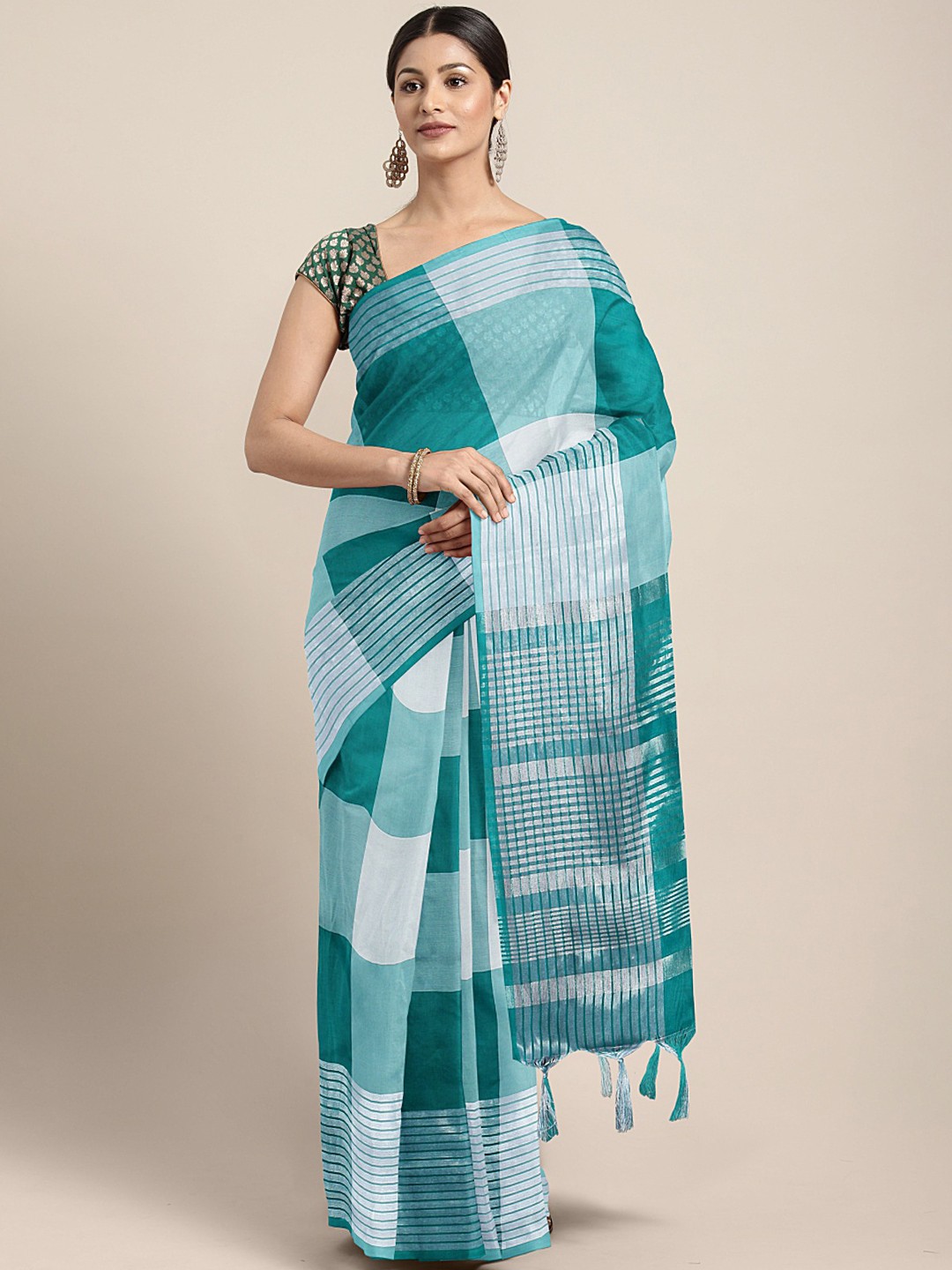 

Mitera Teal Green & White Checked Saree