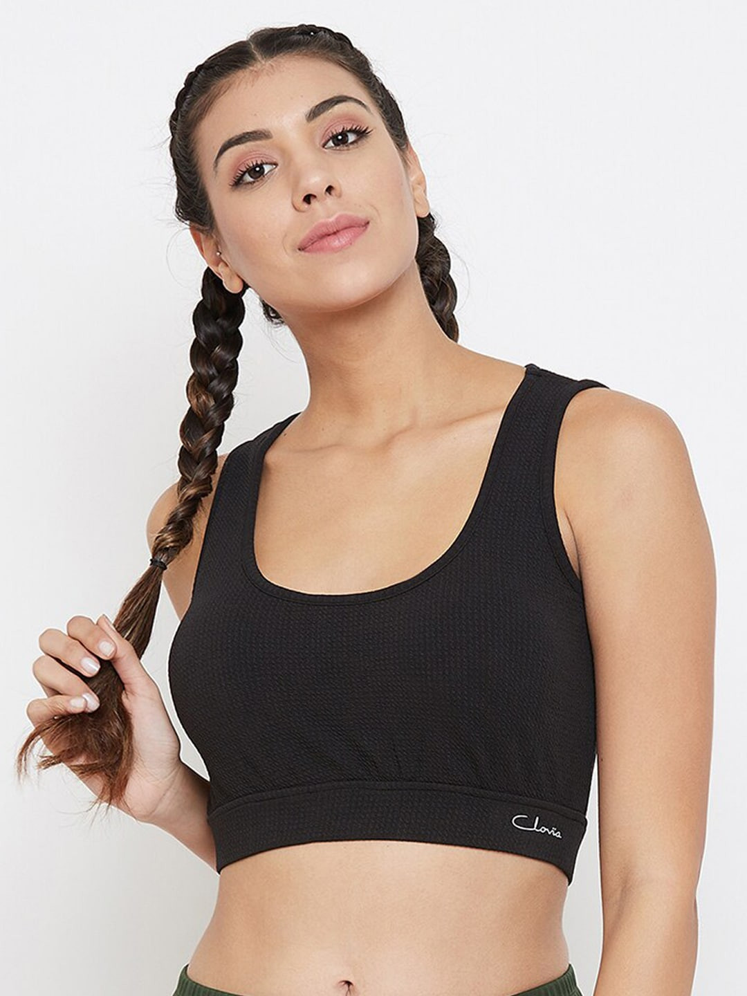 

Clovia Black Solid Non-Wired Lightly Padded Workout Bra BR2056P13XXL