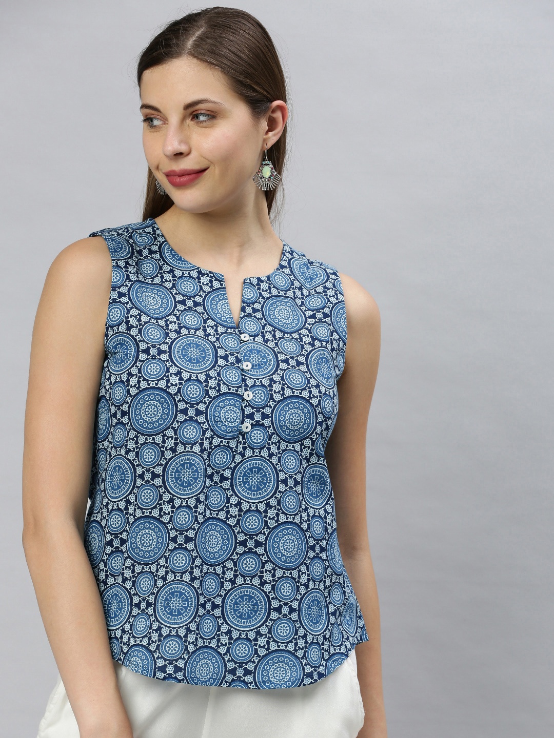 

Janasya Blue Printed Top