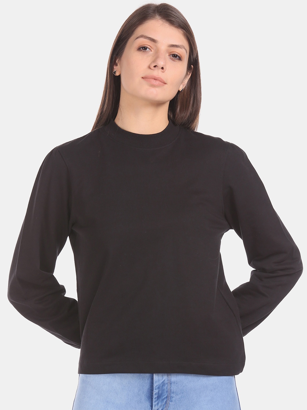 

Flying Machine Women Black Solid Sweatshirt
