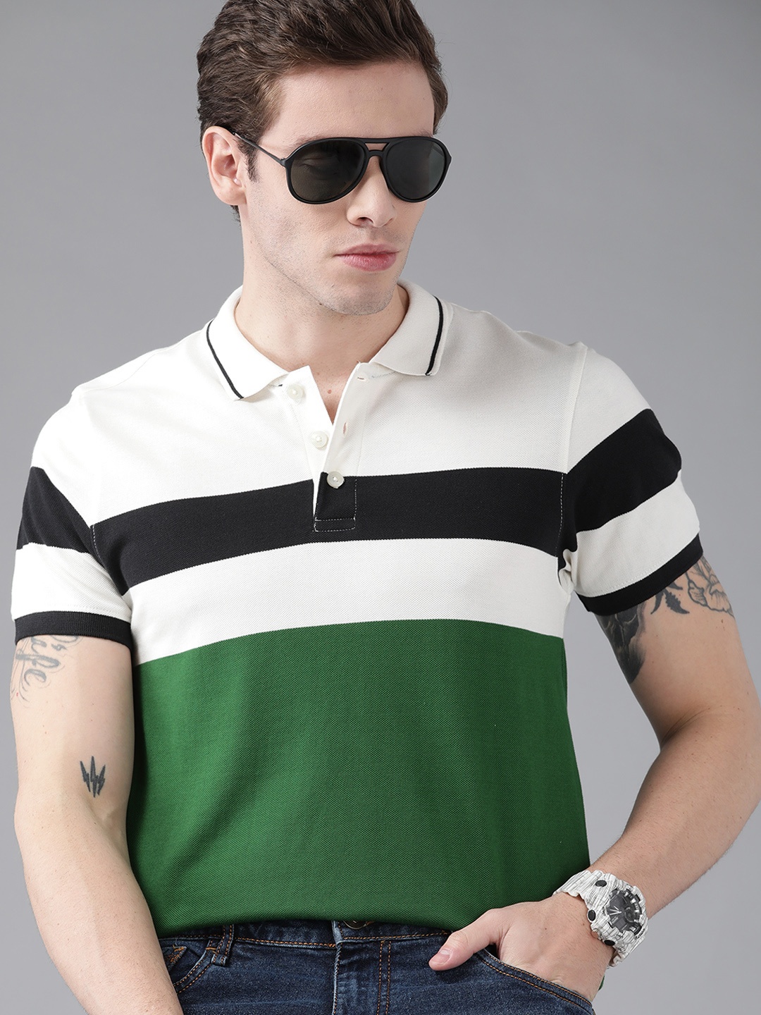 

Roadster Men White & Green Colourblocked Polo Collar Pure Cotton T-shirt