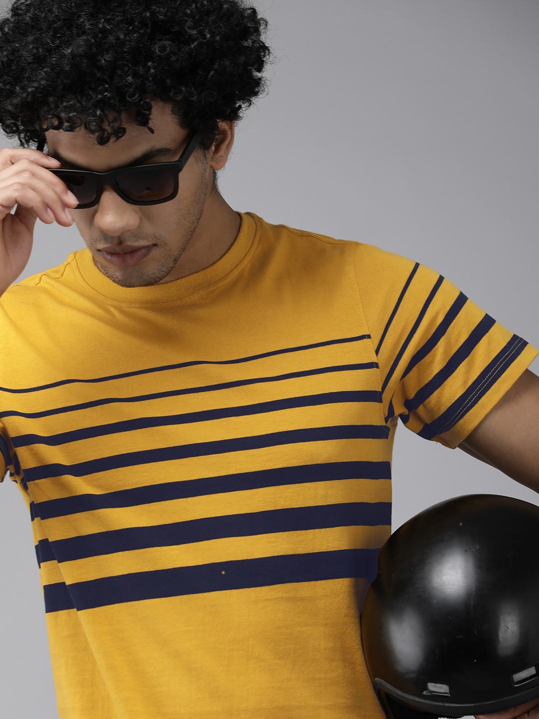 

The Roadster Lifestyle Co Men Mustard Navy Blue Striped Round-Neck Pure Cotton T-shirt