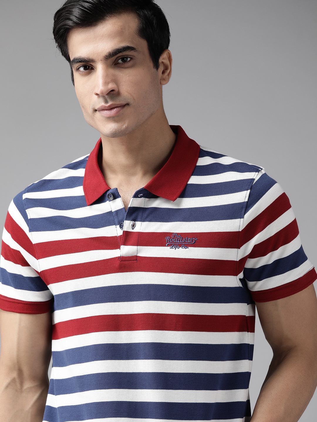 

Roadster Men White Blue Striped Cotton Polo Collar T-shirt
