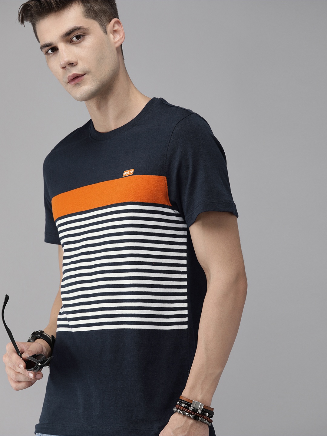 

The Roadster Lifestyle Co Men Navy Blue & White Striped T-shirt