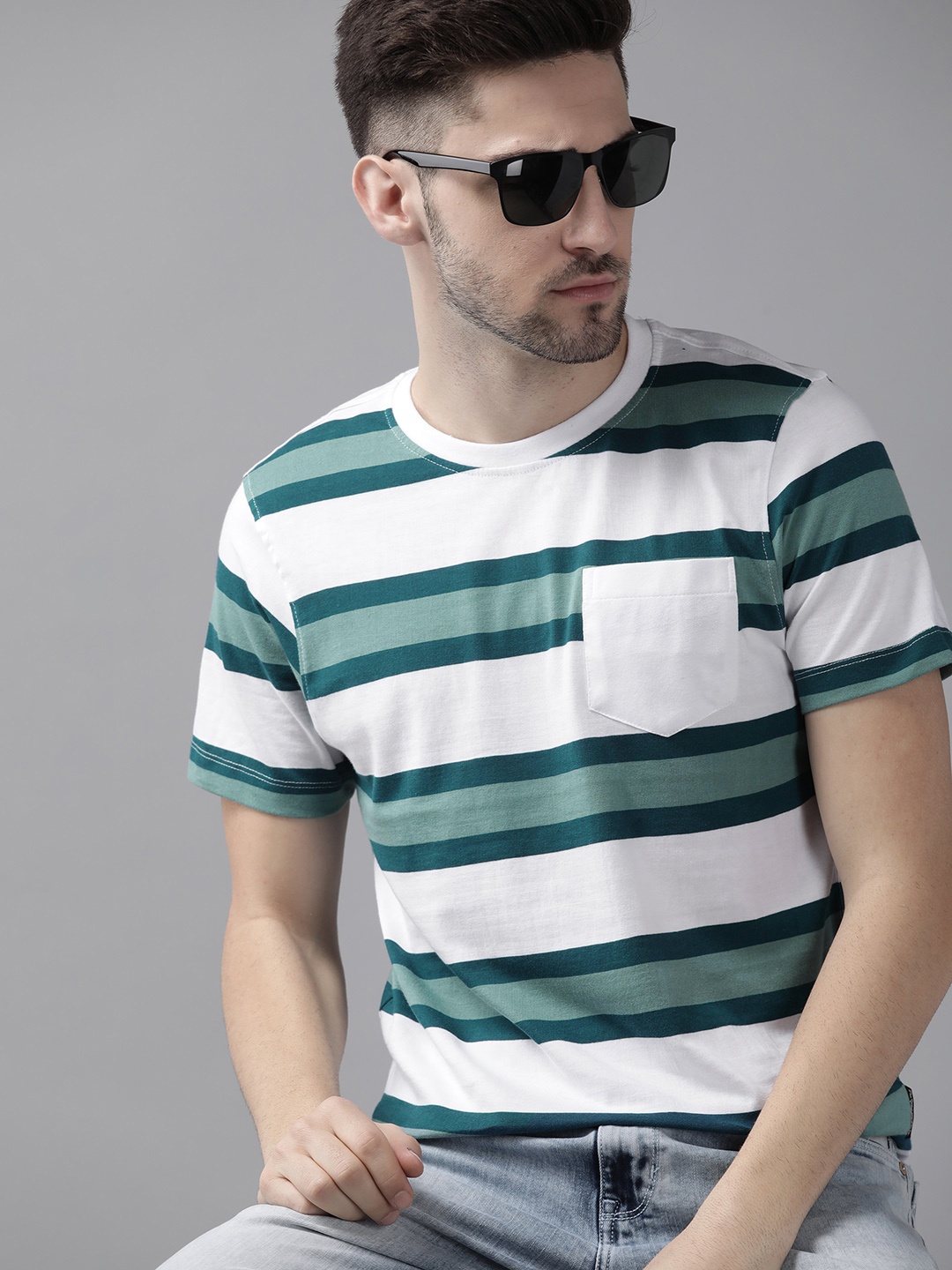 

The Roadster Lifestyle Co Men White & Green Striped Cotton Pocket T-shirt
