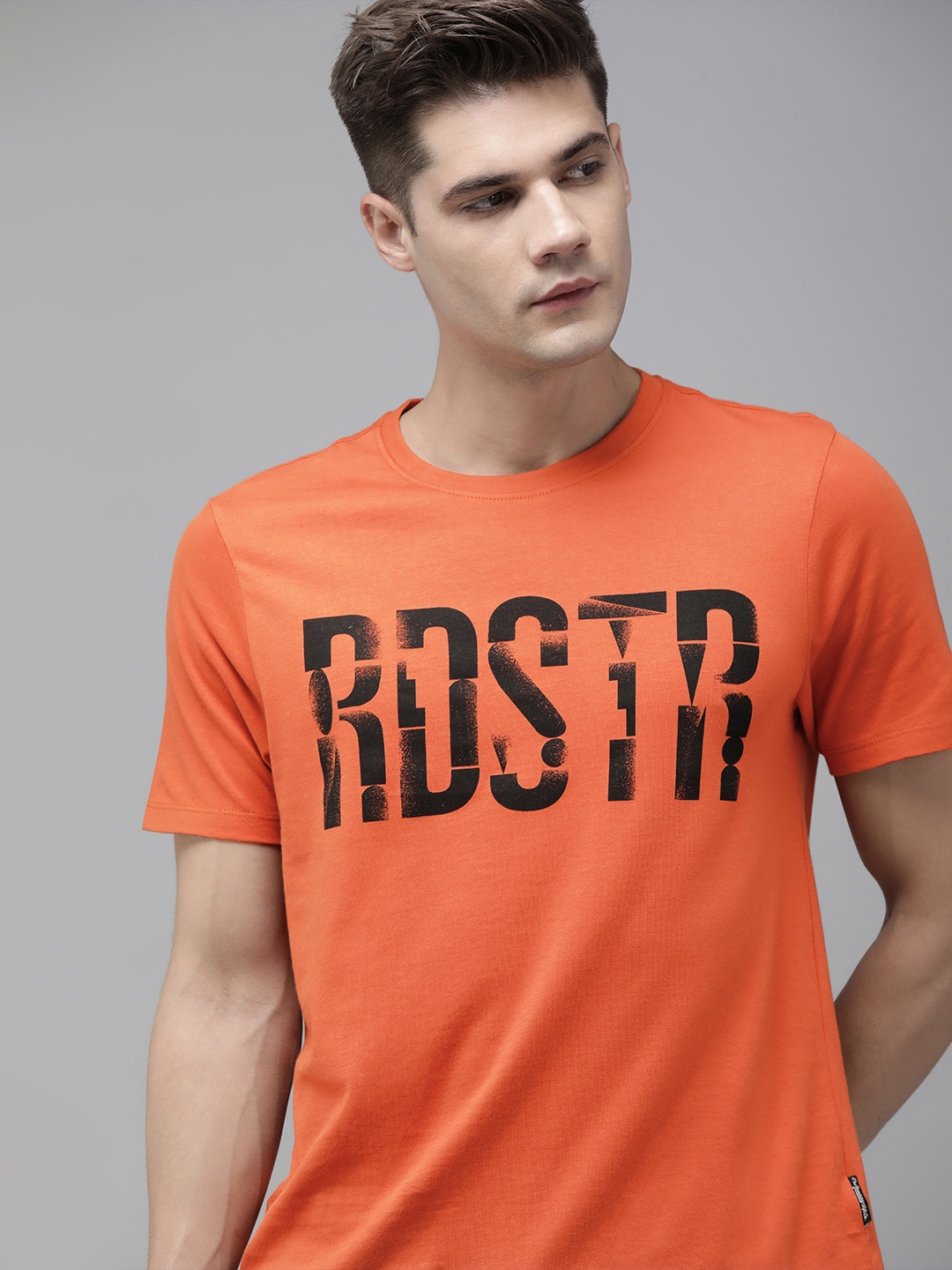 

The Roadster Lifestyle Co Men Orange Brand Logo Printed Pure Cotton T-shirt