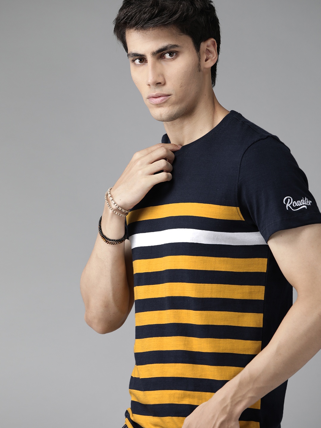 

The Roadster Lifestyle Co Men Navy Blue Mustard Yellow Striped Pure Cotton T-shirt