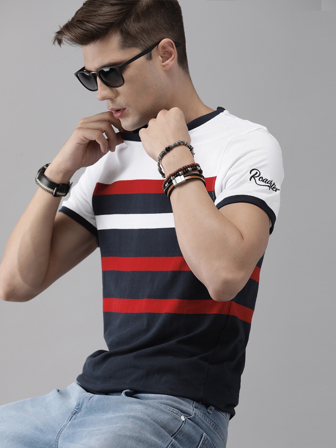 

The Roadster Lifestyle Co Men Navy Blue & White Striped T-shirt