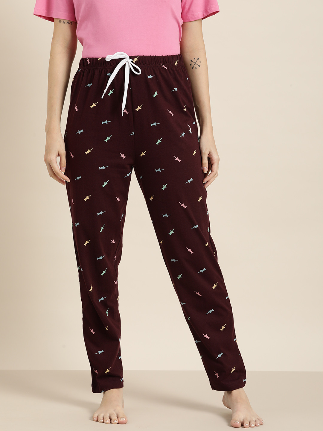 

QUARANTINE Women Burgundy & Pink Printed Pure Cotton Lounge Pants