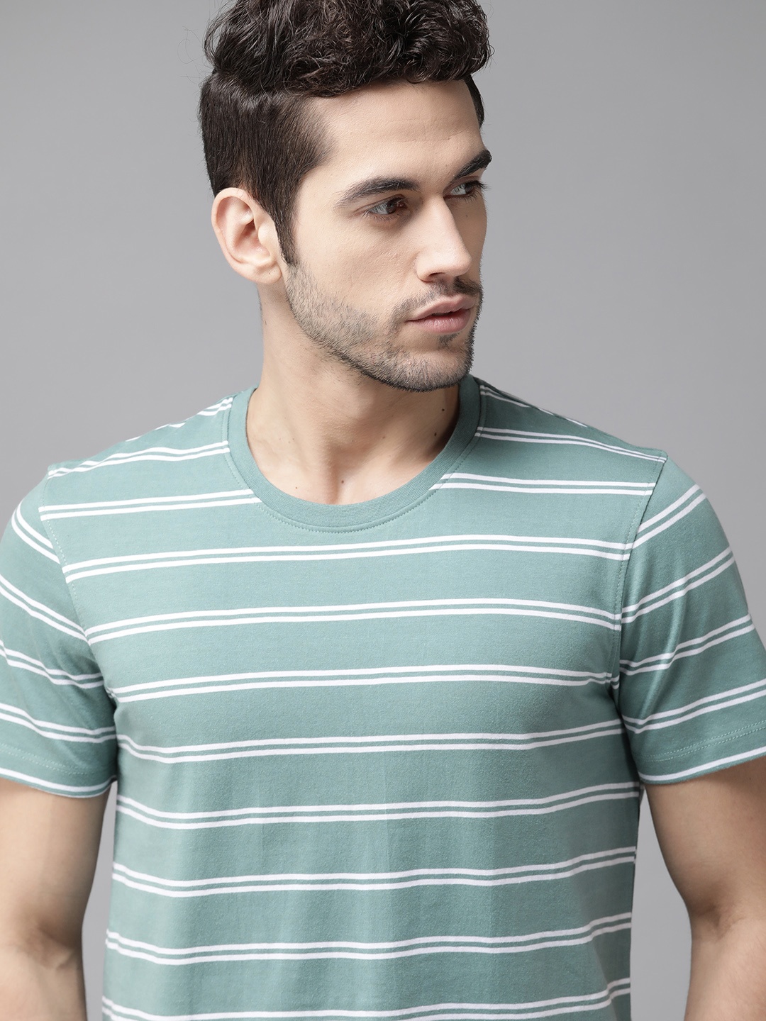 

The Roadster Lifestyle Co Men Sea Green Striped Round Neck Pure Cotton T-shirt