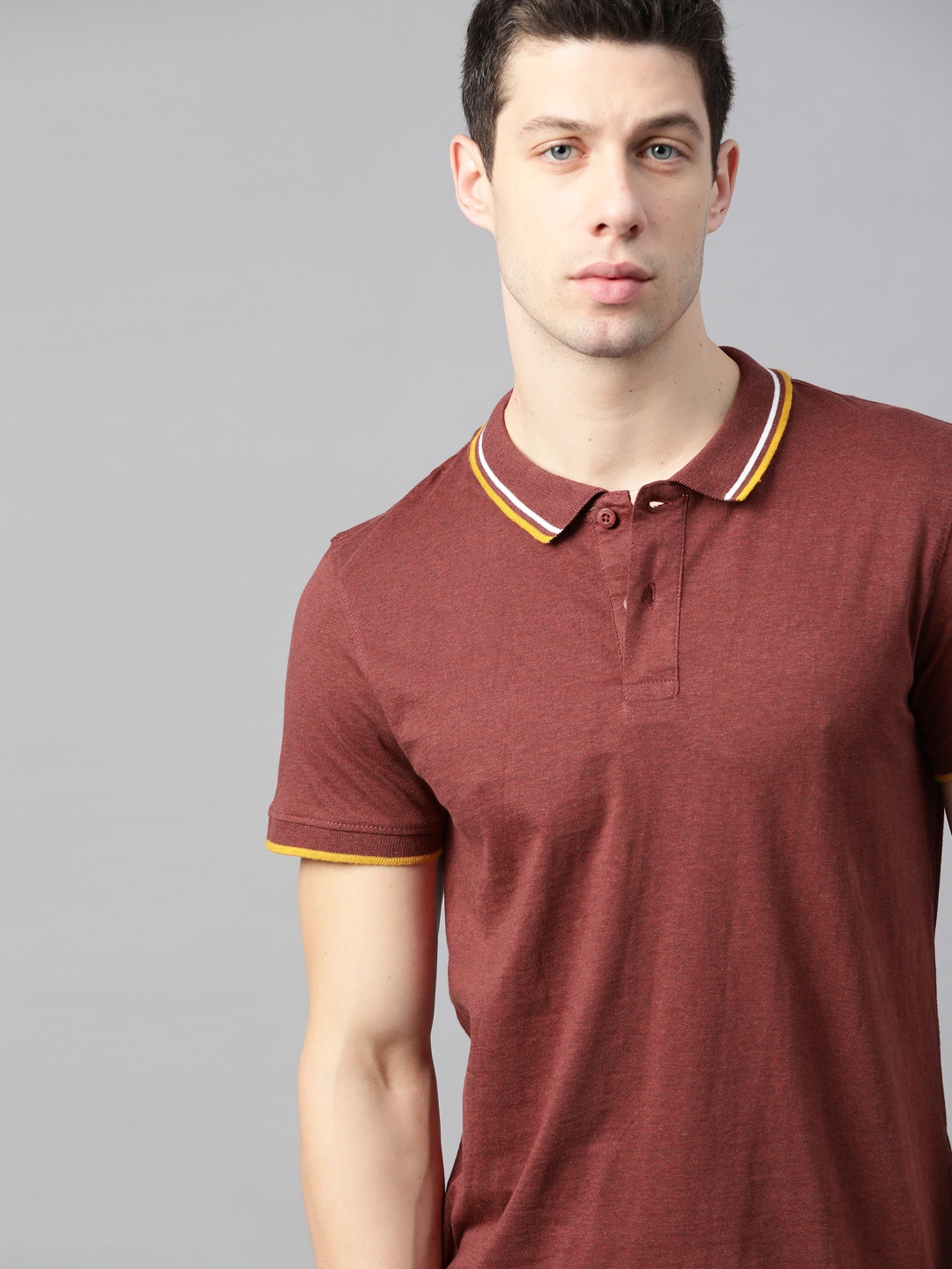 

The Roadster Lifestyle Co Men Rust Red Pure Cotton Solid Polo Collar Pure Cotton T-shirt