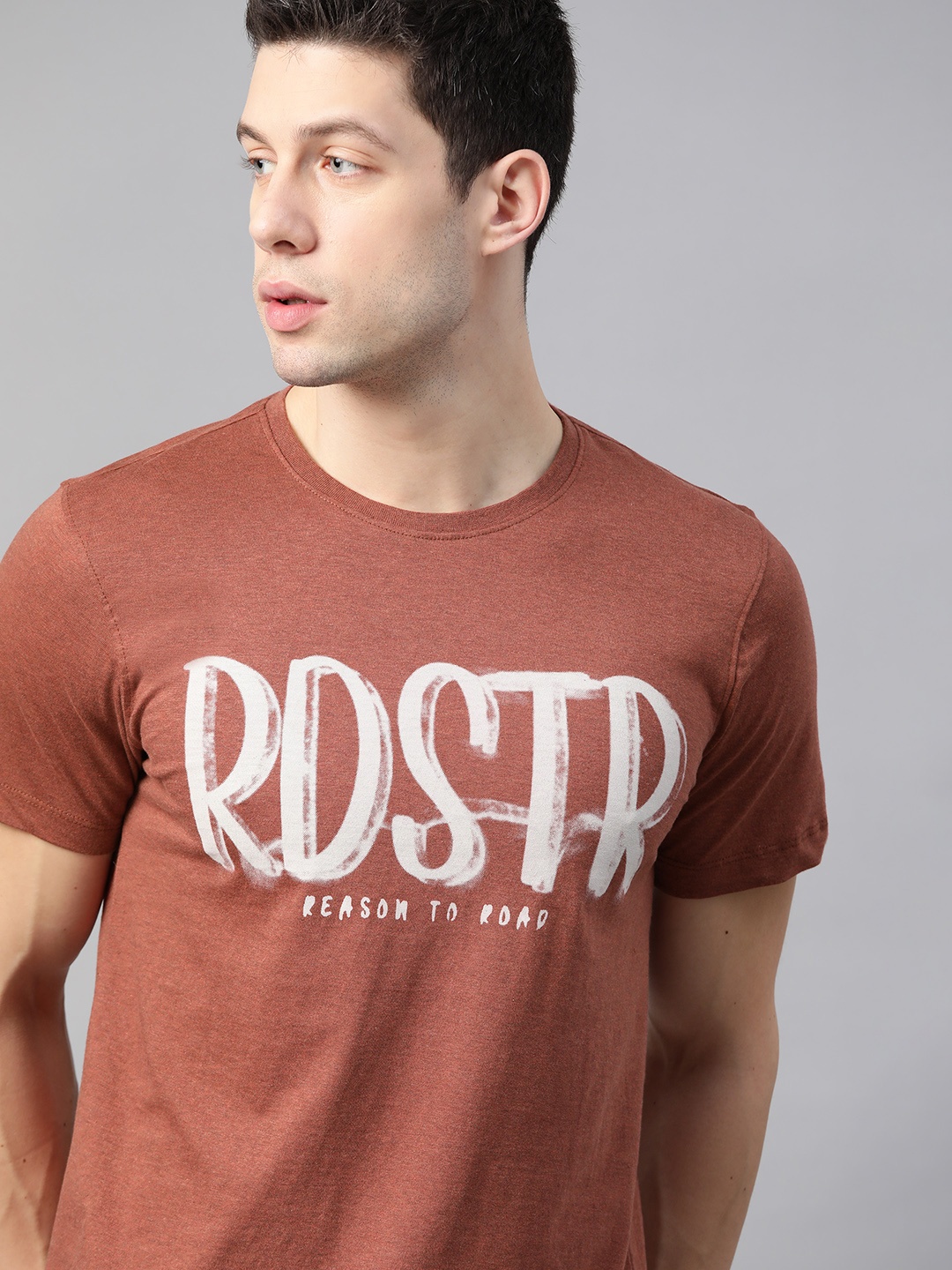 

The Roadster Lifestyle Co Men Rust Orange White Pure Cotton Brand Logo Print Pure Cotton T-shirt