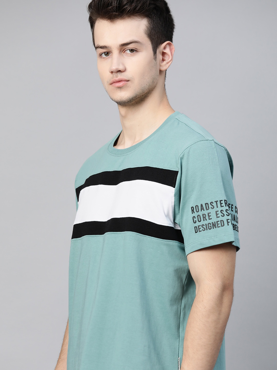 

The Roadster Lifestyle Co Men Blue & Black Striped Pure Cotton T-Shirt