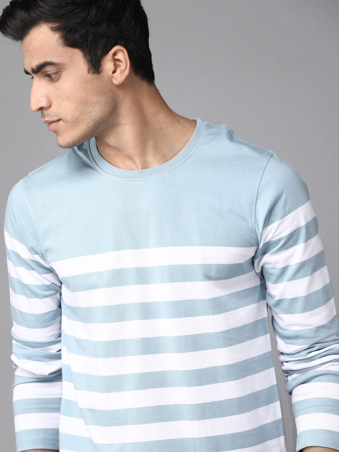 

The Roadster Lifestyle Co Men Blue White Pure Cotton Striped Round Neck Pure Cotton T-shirt