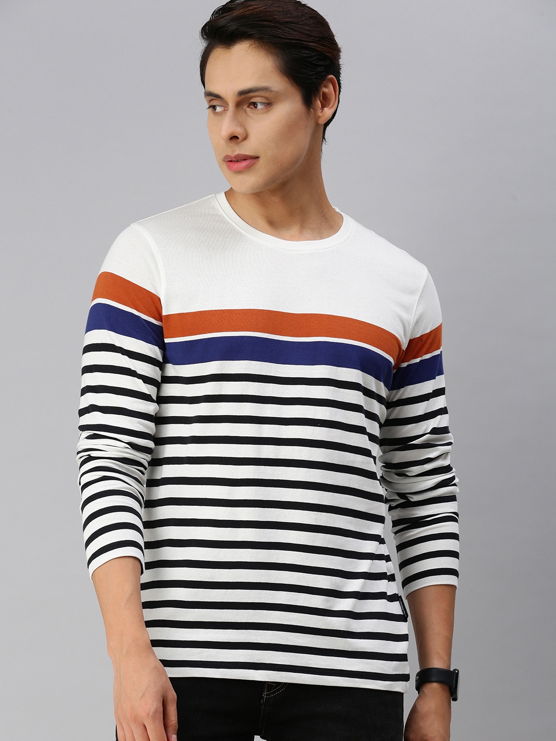 

The Roadster Lifestyle Co Men White Blue Striped Pure Cotton T-shirt