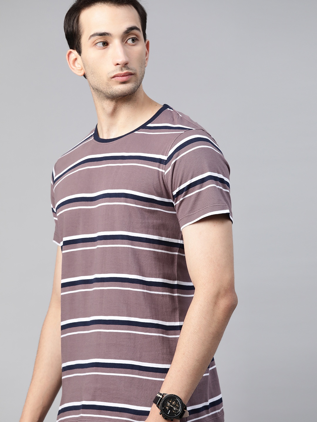 

The Roadster Lifestyle Co Men Mauve Navy Blue Striped Pure Cotton T-shirt