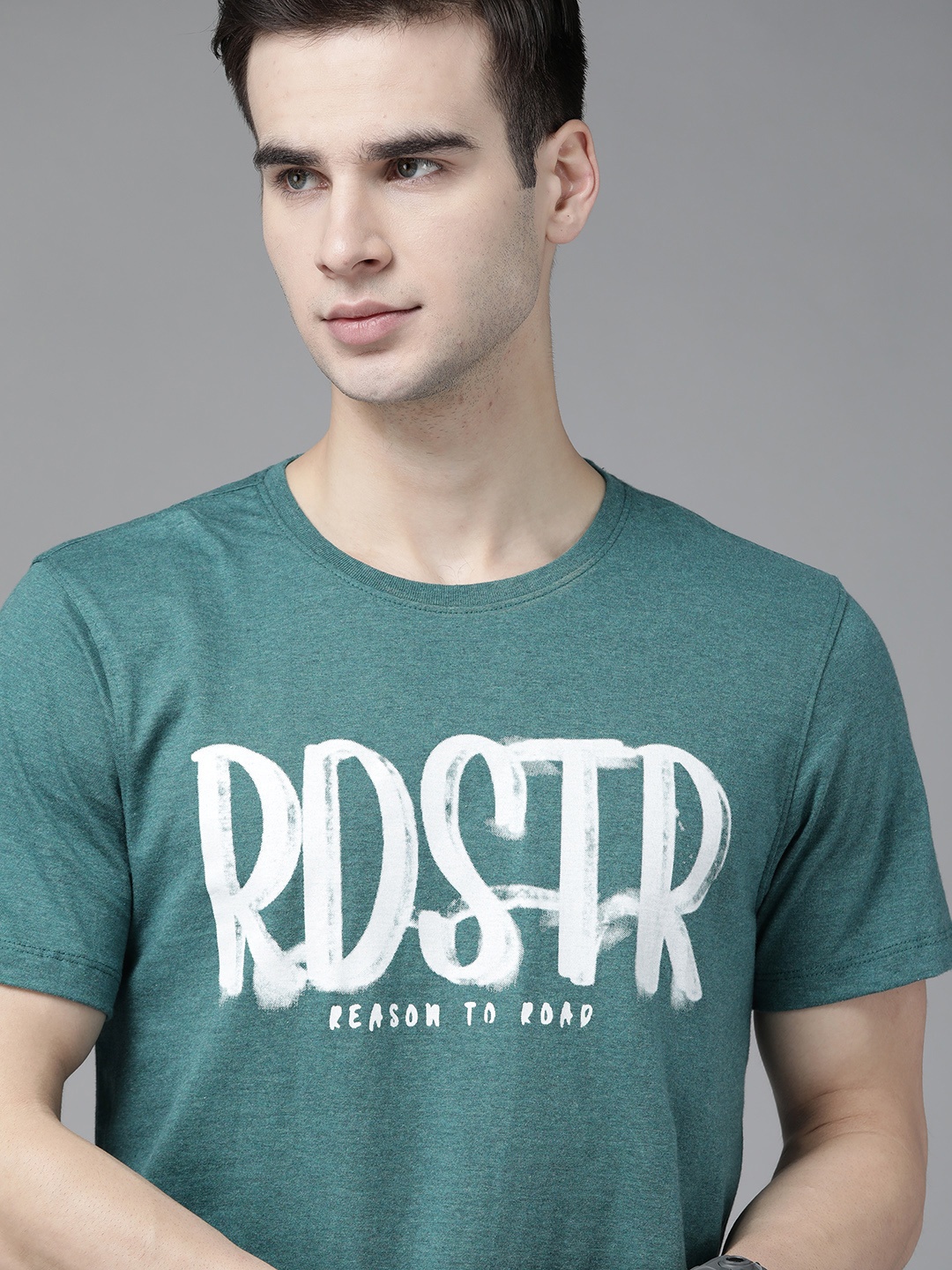 

The Roadster Lifestyle Co Men Green White Brand Logo Printed Pure Cotton T-shirt