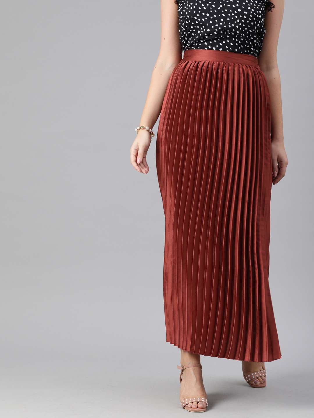 

plusS Women Maroon Accordion Pleated A-Line Maxi Skirt