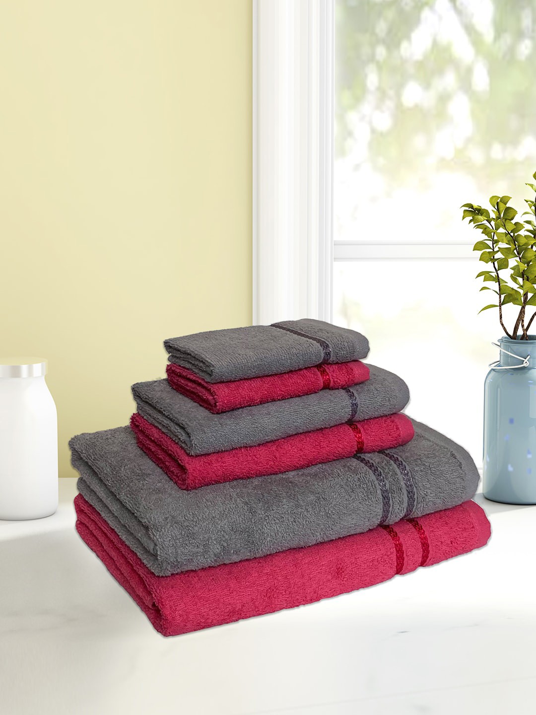 

CORE Designed by SPACES Set of 6 Solid 380 GSM Towels, Pink