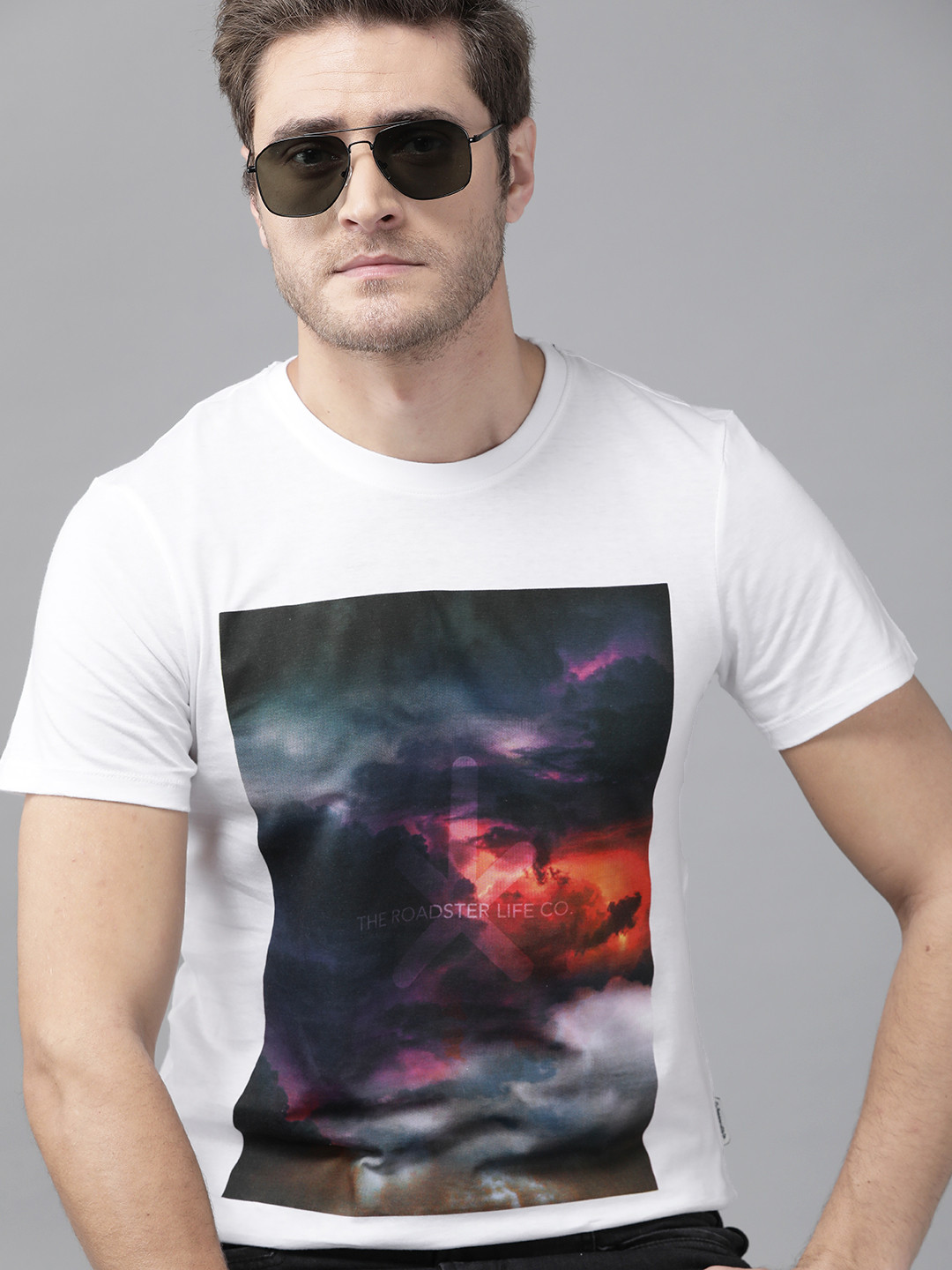 

Roadster Men White & Black Printed Pure Cotton T-shirt