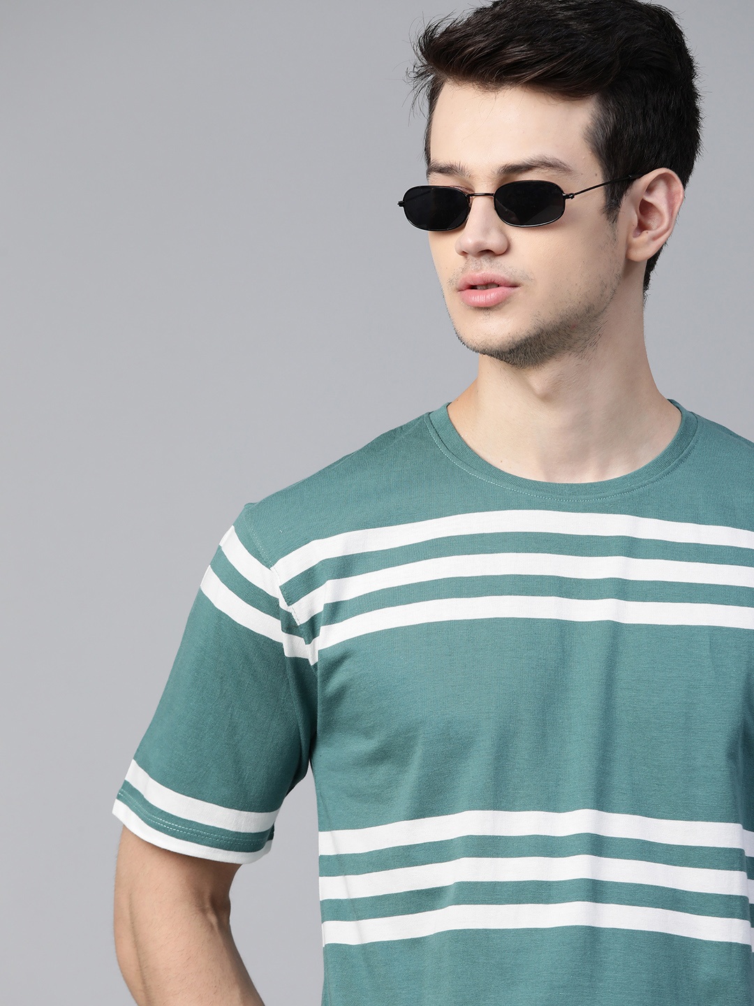 

The Roadster Lifestyle Co Men Blue & White Striped Pure Cotton T-shirt