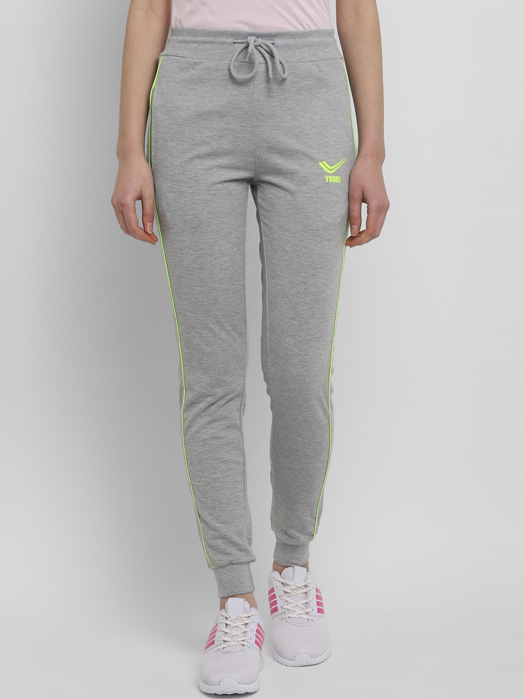 

Yuuki Women Grey Melange Solid Slim-Fit Joggers