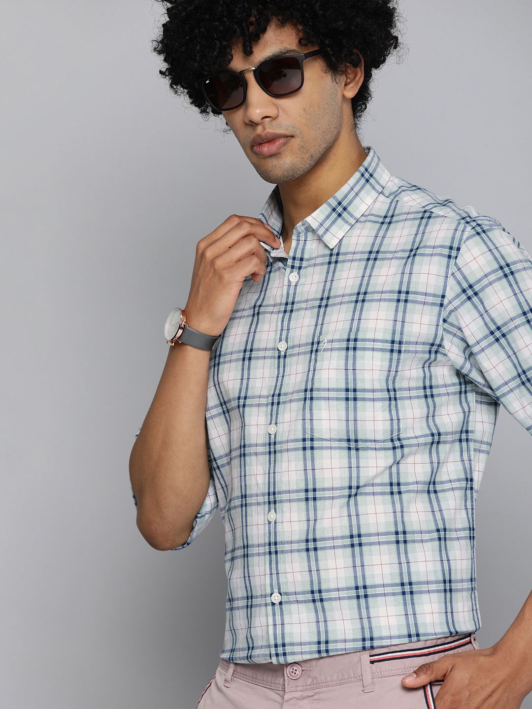 

Indian Terrain Men Sea Green & Blue Slim Fit Checked Smart Casual Shirt