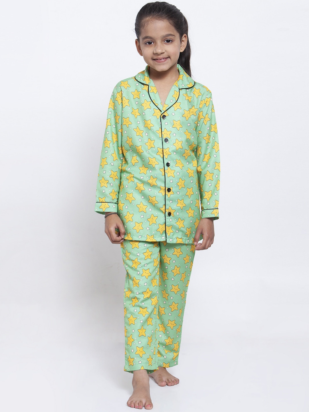 

MAXENCE Girls Green & Yellow Printed Night Suit