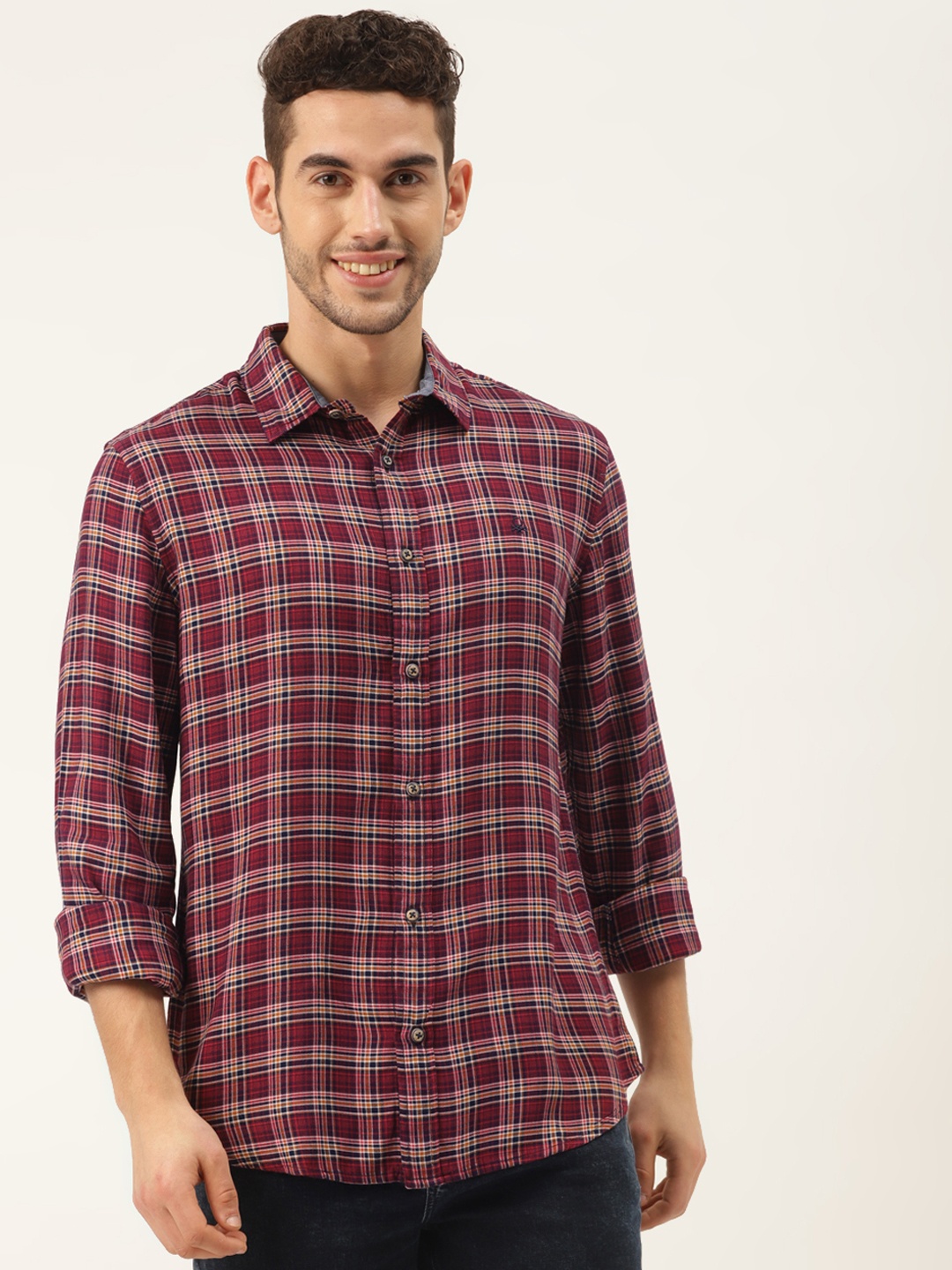 United Colors of Benetton Men Maroon & Navy Blue Slim Fit Checked Casual Shirt