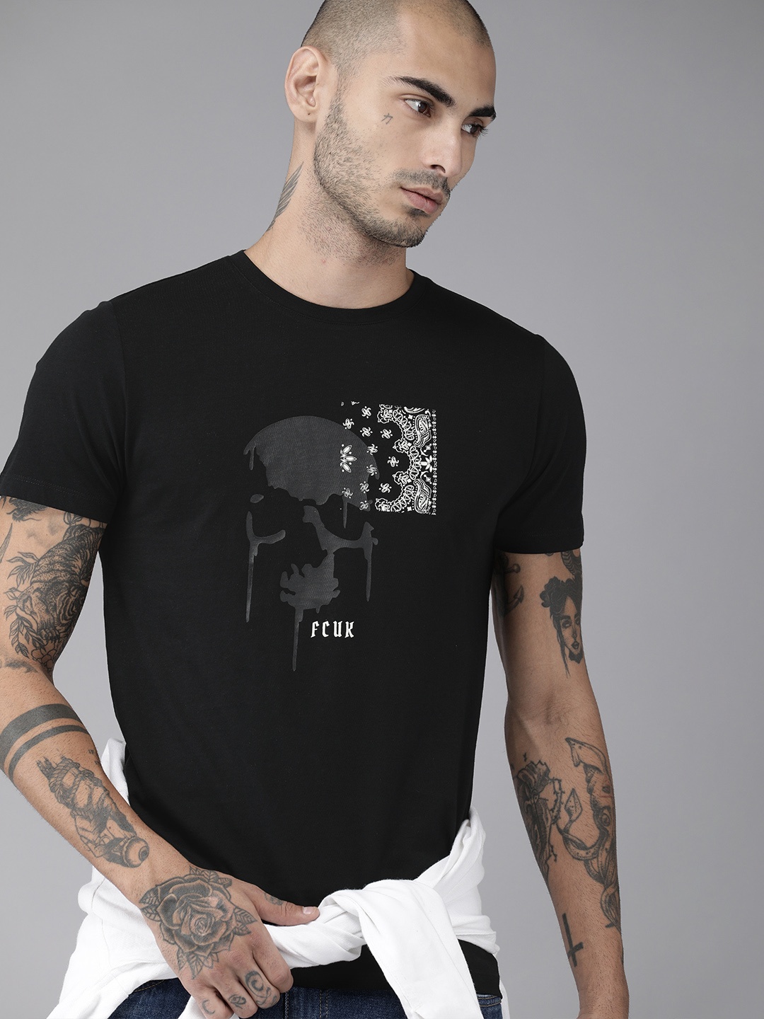 

French Connection Men Black Printed Round Neck Pure Cotton T-shirt