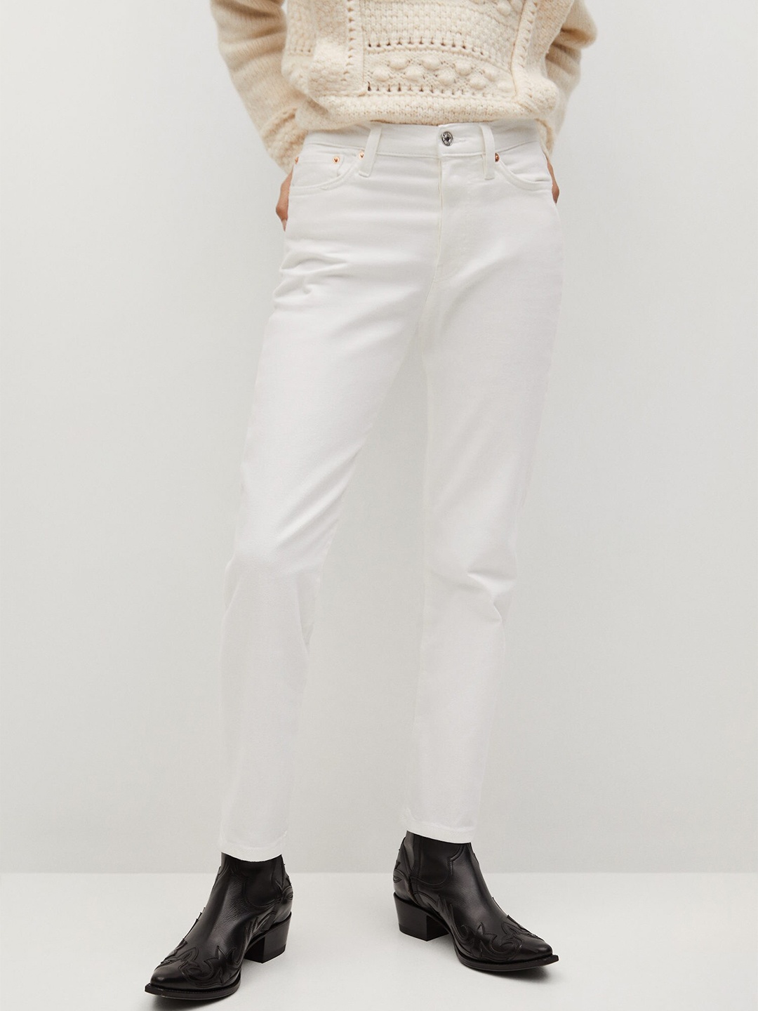 

MANGO Women Sustainable White Mar Straight Fit Ecowash Mid-Rise Stretchable Jeans