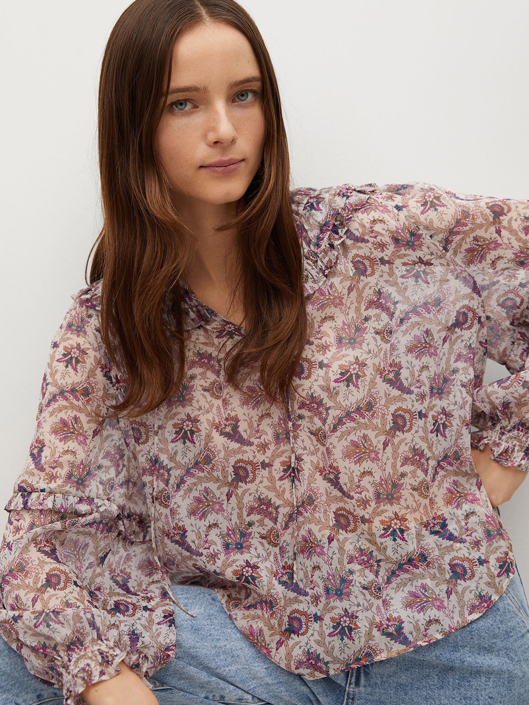 

Mango Beige & Purple Floral Printed Sustainable Puff Sleeves Regular Top