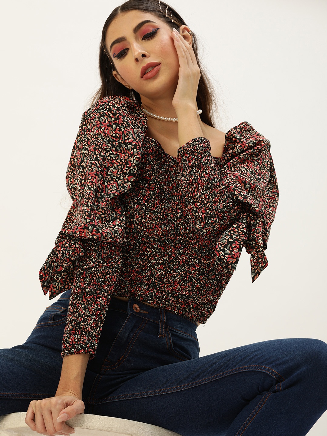 

Antheaa Pink Printed Puff Sleeves Crepe Fitted Crop Top