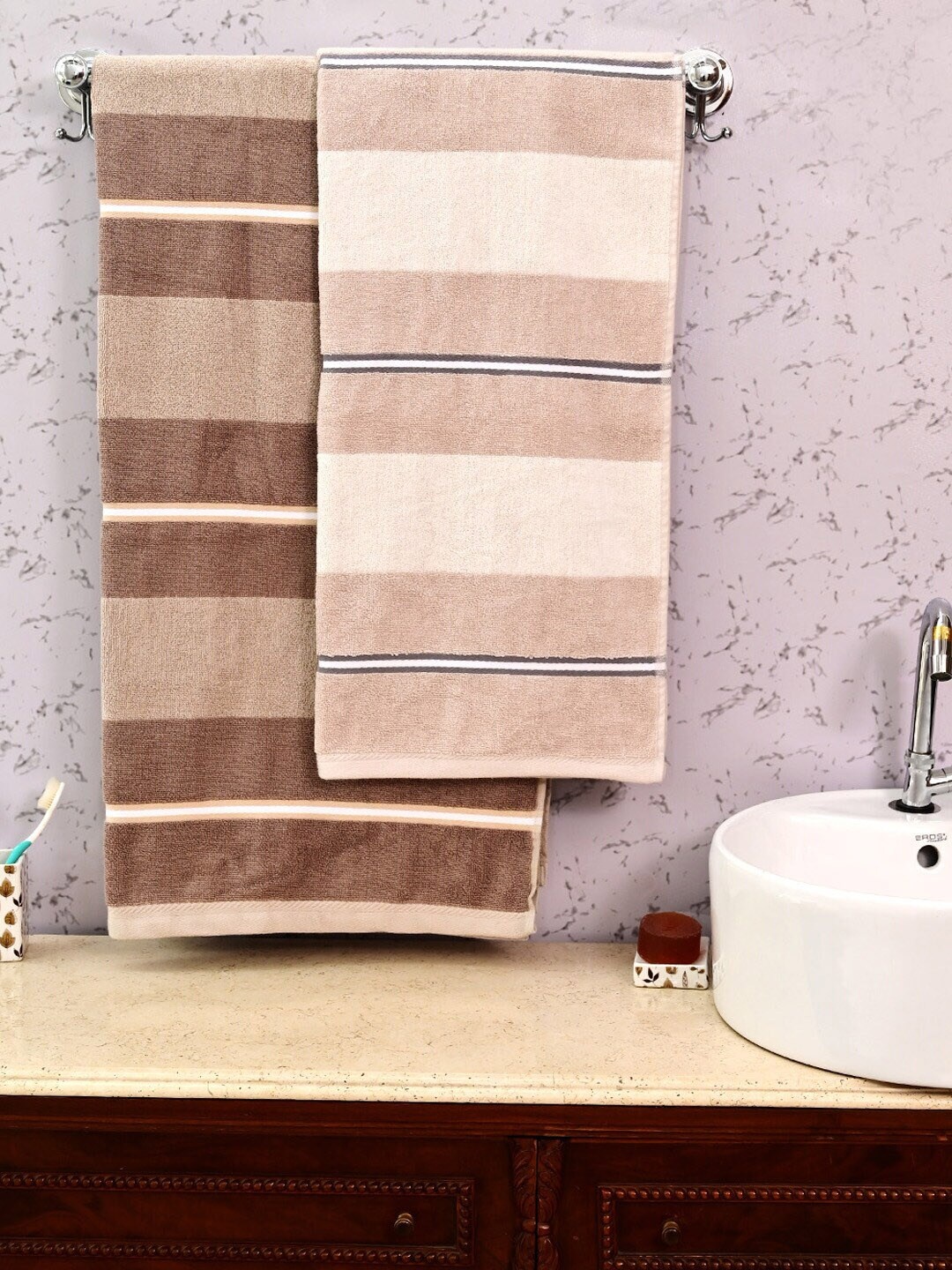 

AVI Living Set of 2 Striped 550GSM Bath Towels, Beige