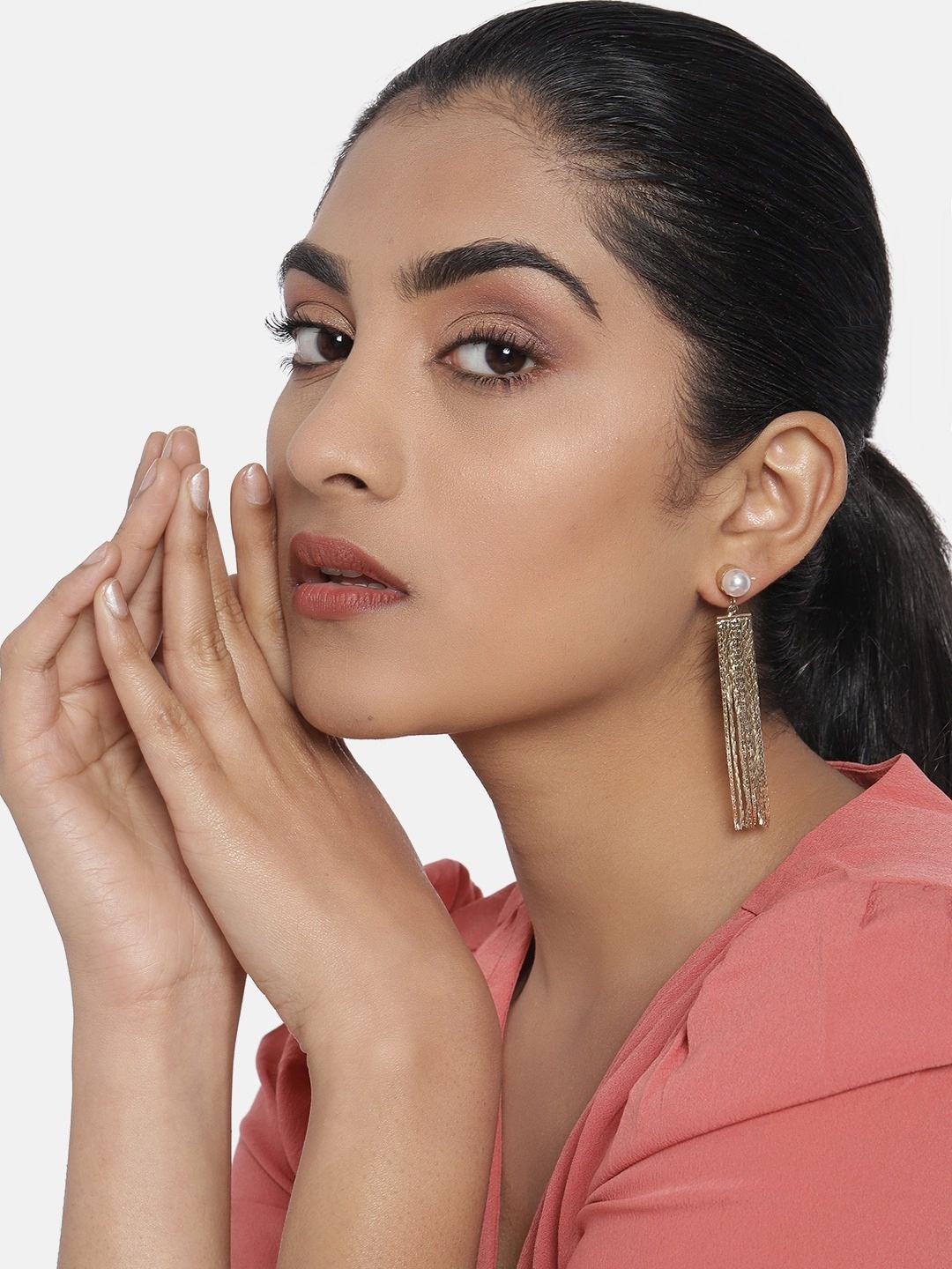 

Zaveri Pearls Gold-Plated Pearl Contemporary Drop Earrings