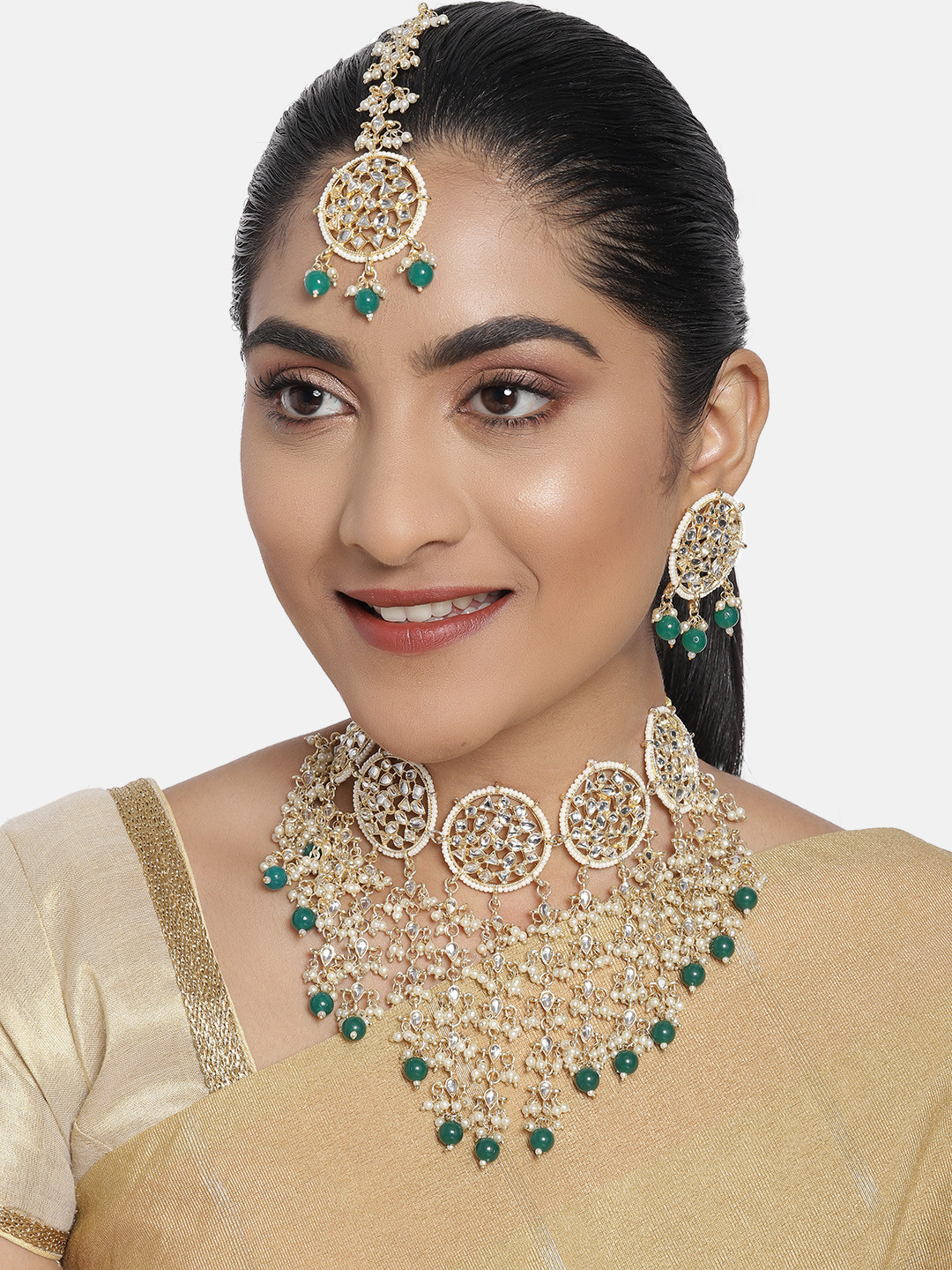 

Zaveri Pearls Green Gold-Plated Studded Choker Jewellery Set
