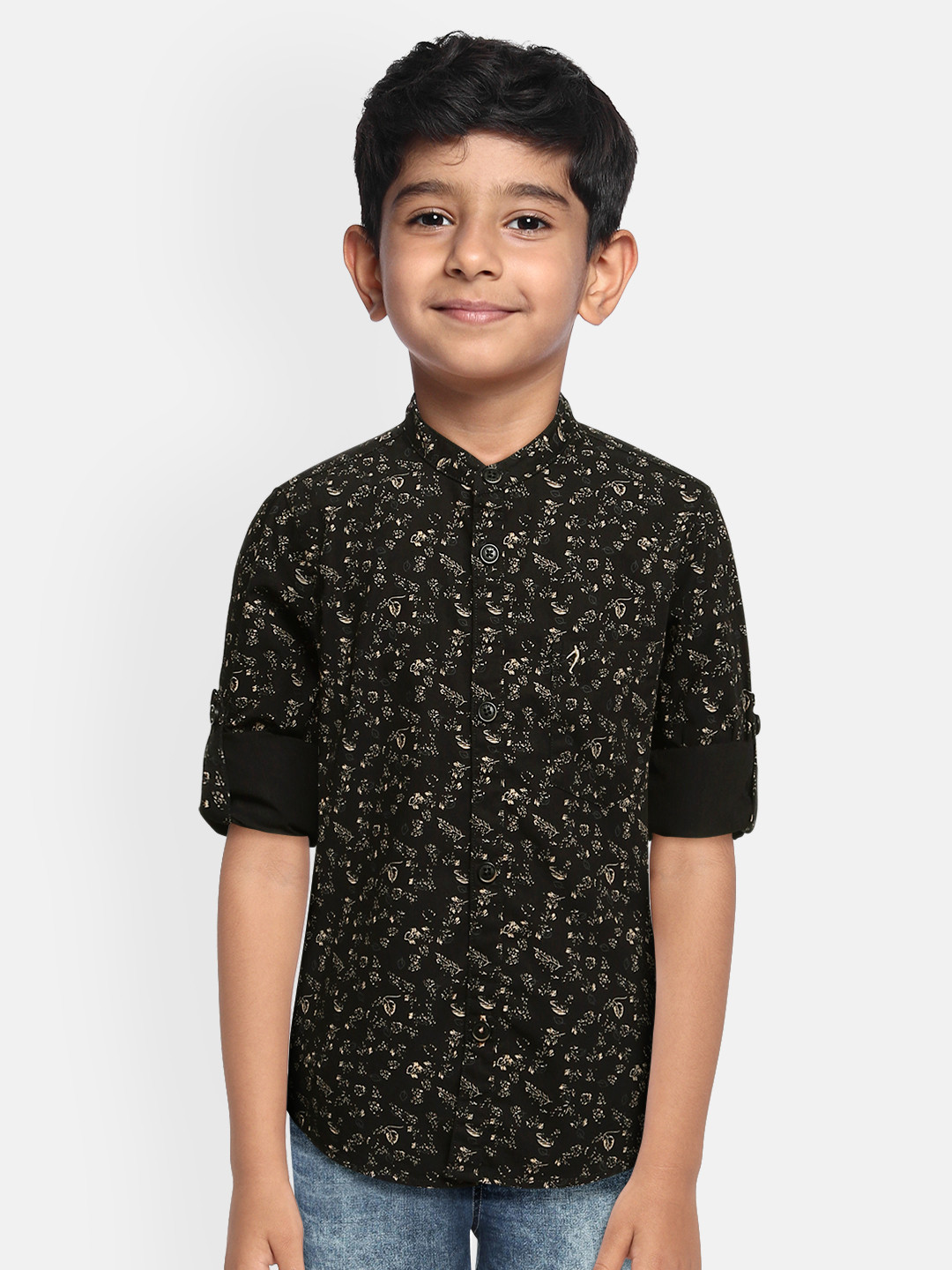 

Indian Terrain Boys Black & Gold-Toned Regular Fit Printed Casual Shirt
