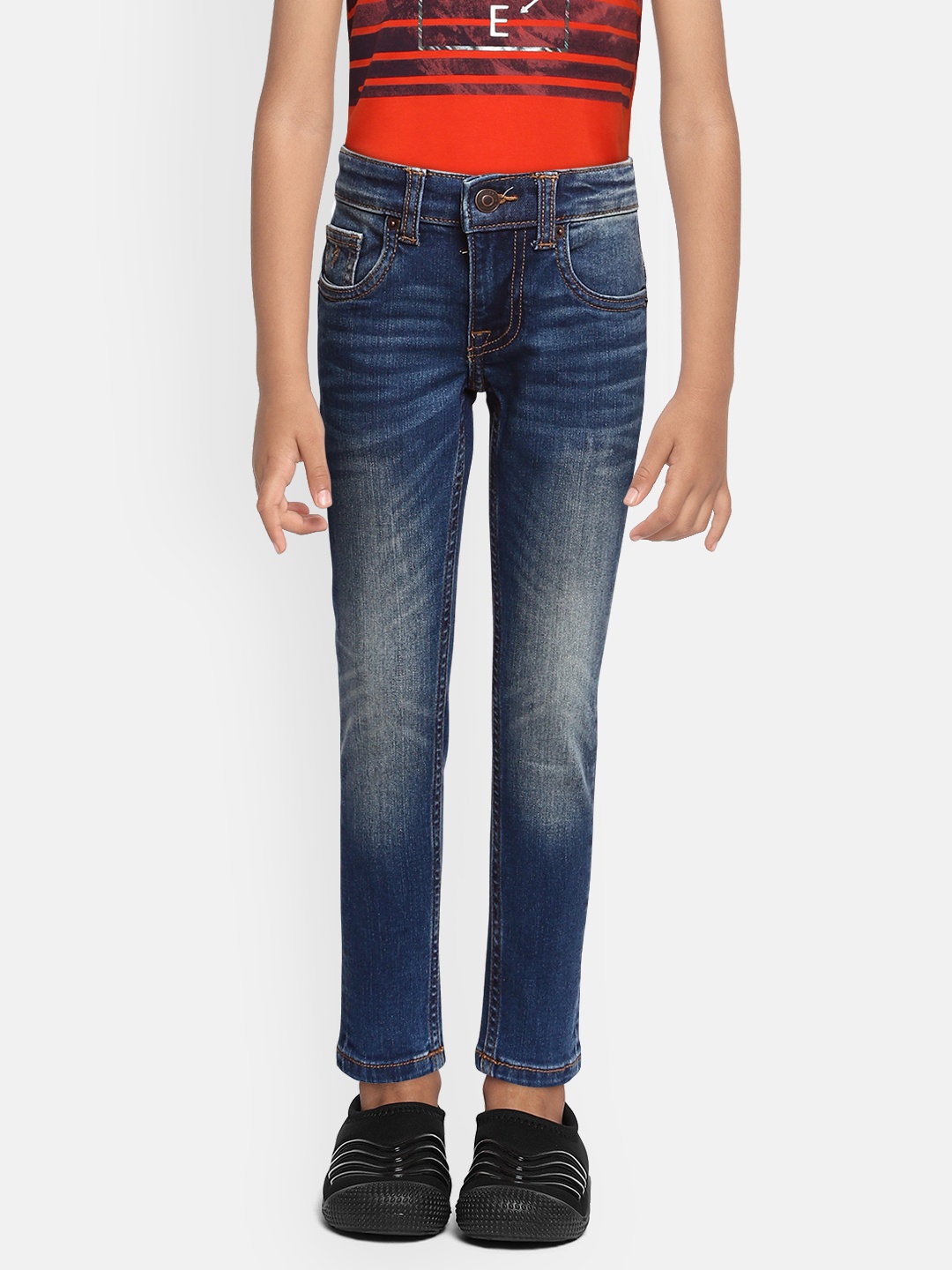 

Indian Terrain Boys Blue Regular Fit Mid-Rise Clean Look Stretchable Jeans