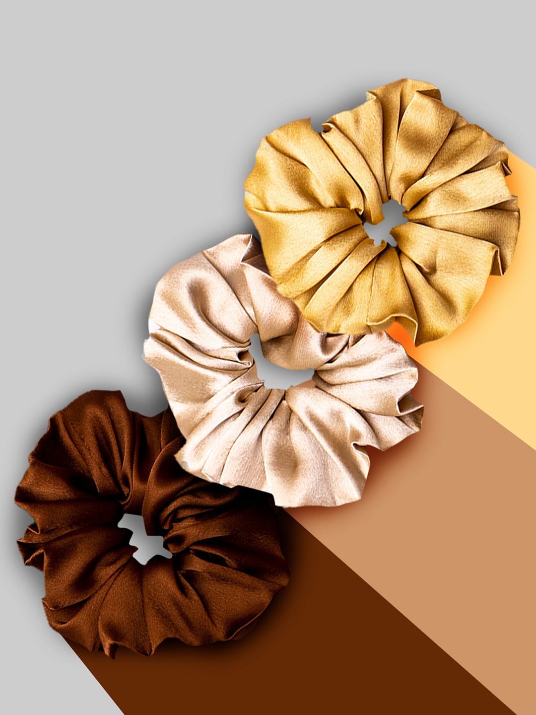 

HAIR DRAMA CO. Set Of 3 Neutral Scrunchies, Nude