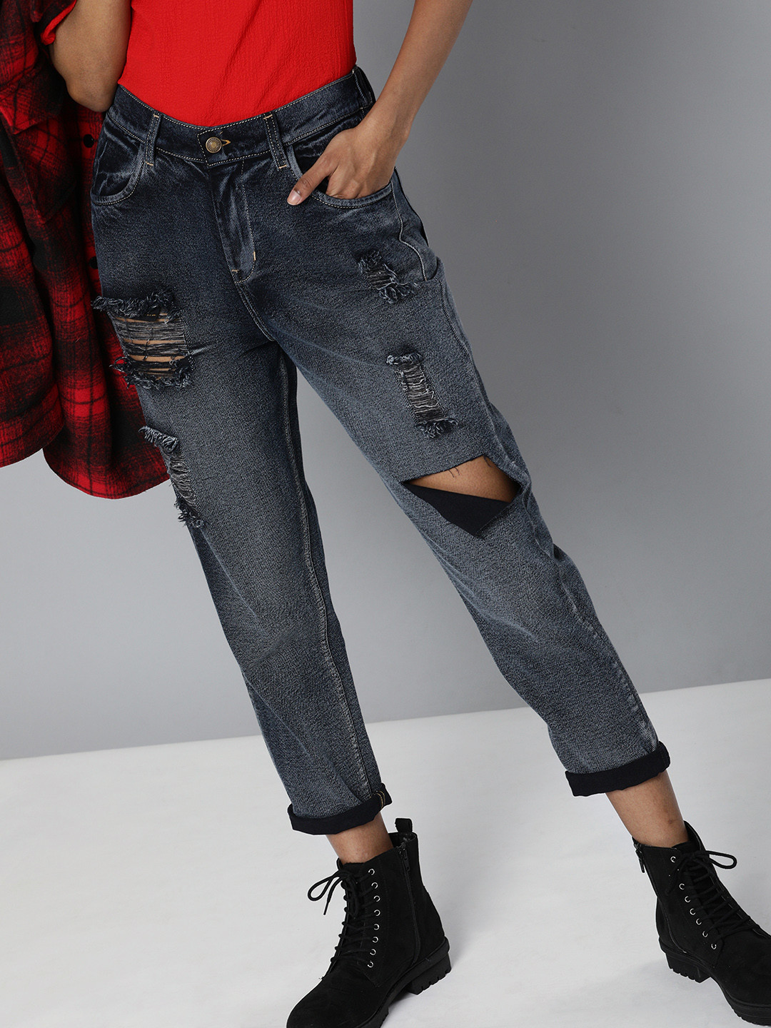 

SASSAFRAS Women Blue Regular Fit High-Rise Highly Distressed Cropped Jeans