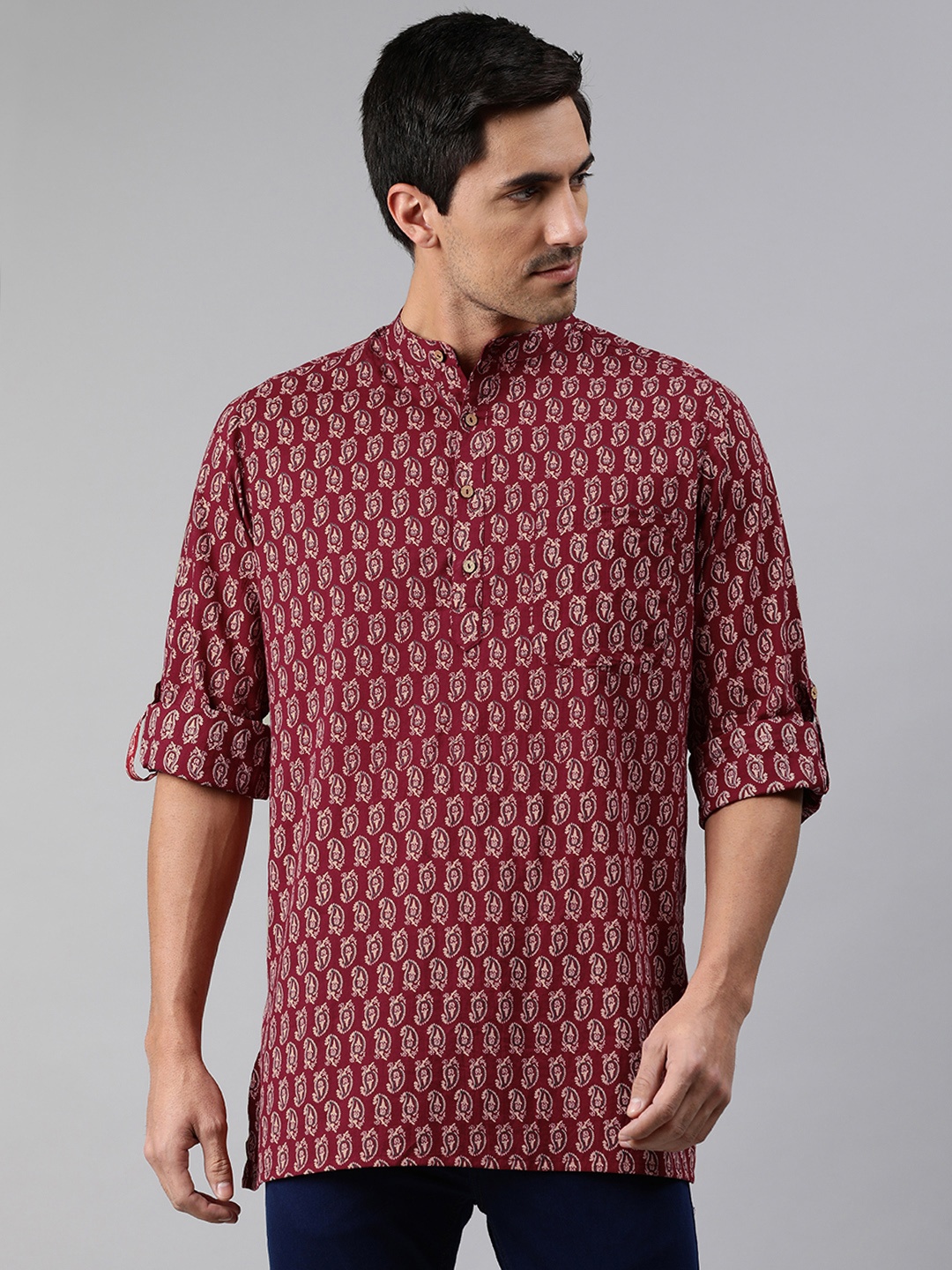 

Janasya Men Maroon Paisley Printed Cotton Kurta