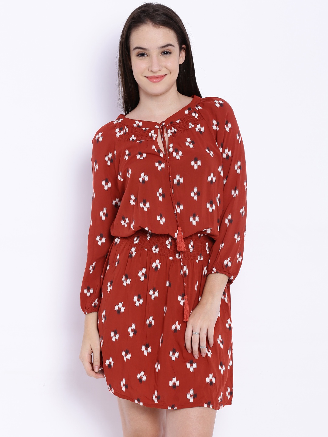 

Tokyo Talkies Red Printed Blouson Dress