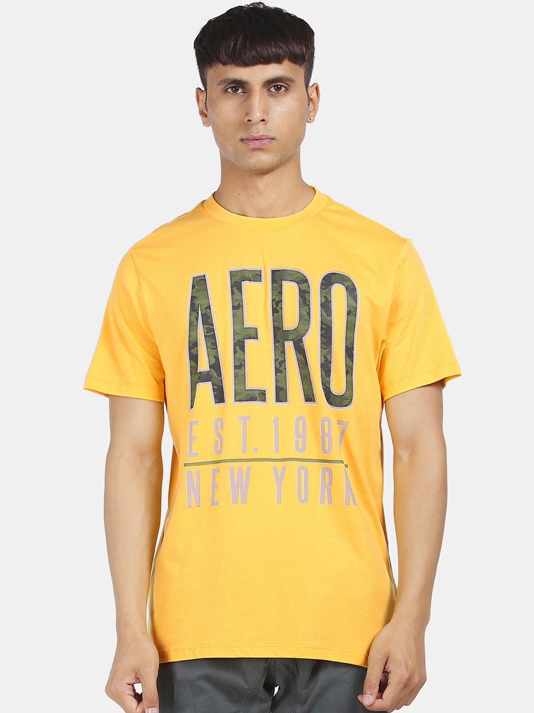

Aeropostale Men Yellow Printed Round Neck Pure Cotton T-shirt