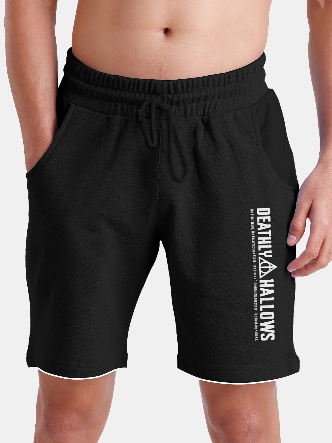 

The Souled Store Men Black Solid Shorts